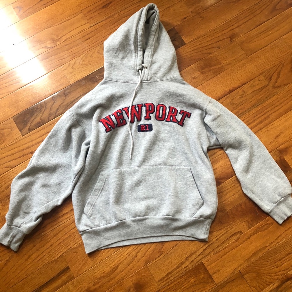 Newport hoodie size Small